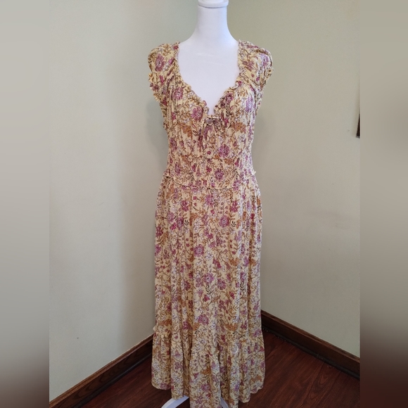 Old Navy Women's Yellow Floral Smocked Maxi Dress Short sleeve Size L - Picture 15 of 16
